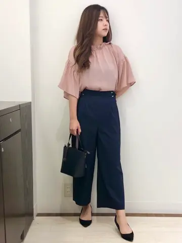 ANY SIS スタッフ コーディネート画像