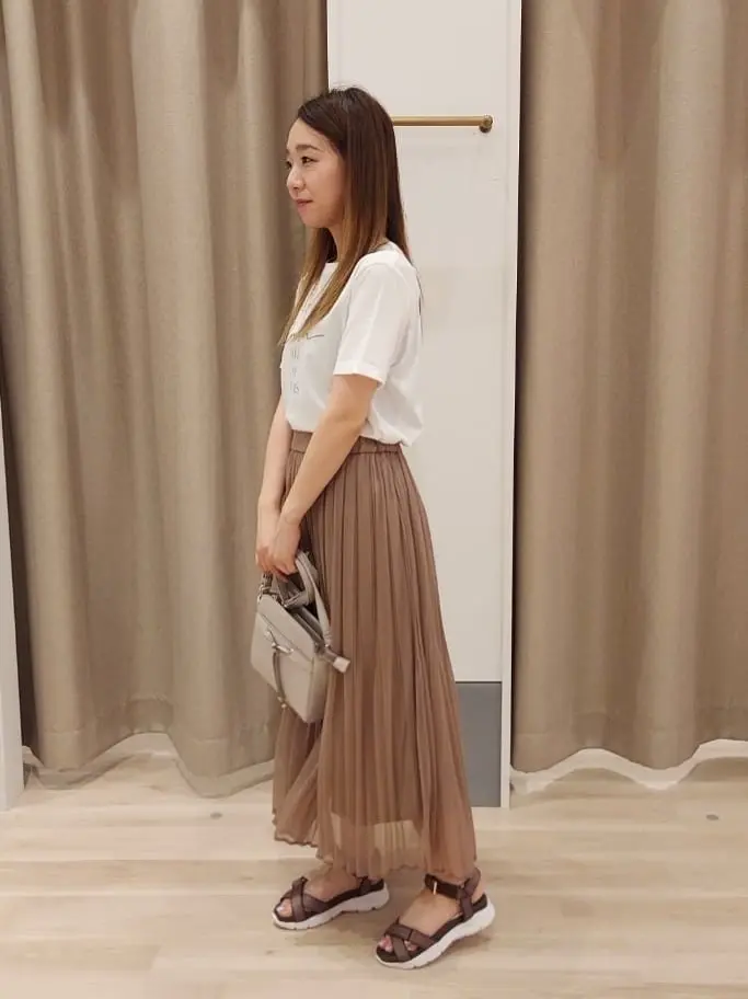 ANY SIS 齋藤 コーディネート画像