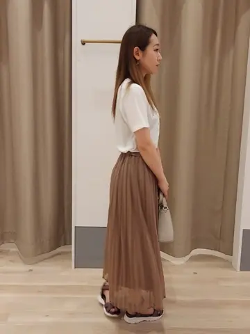 ANY SIS 齋藤 コーディネート画像