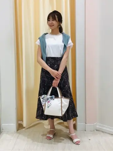 ANY SIS AI コーディネート画像