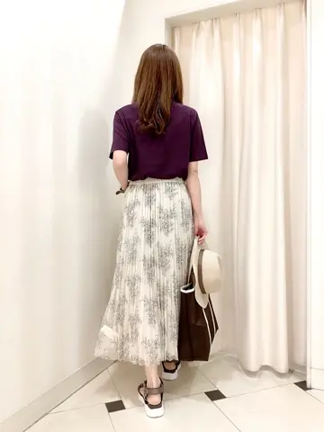 ANY SIS 金井 コーディネート画像