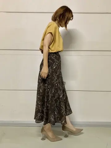 ANY SIS tomo コーディネート画像