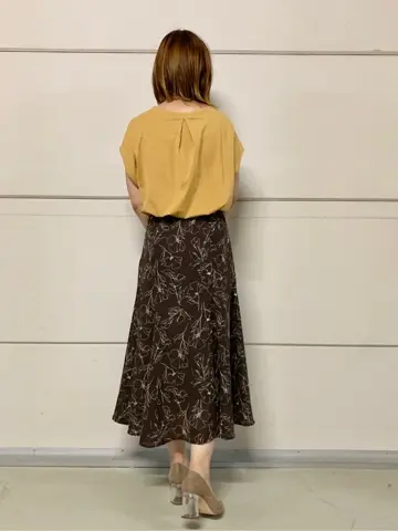 ANY SIS tomo コーディネート画像