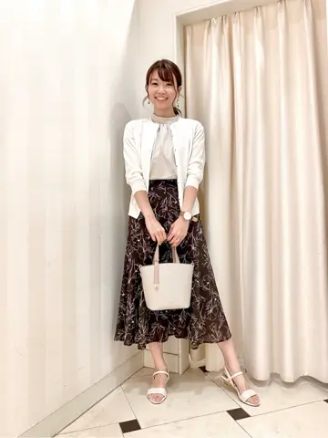 ANY SIS 金井 コーディネート画像