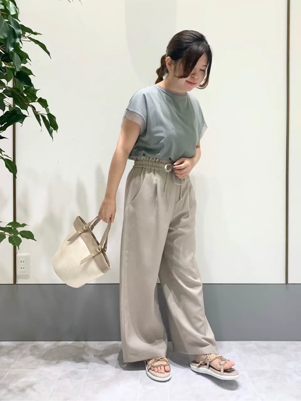  スタッフ コーディネート画像