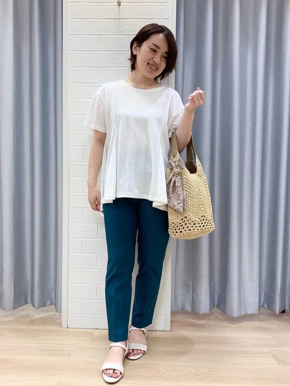 ANY SIS 丸岡 コーディネート画像