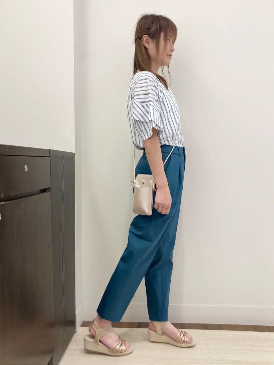 ANY SIS スタッフ コーディネート画像