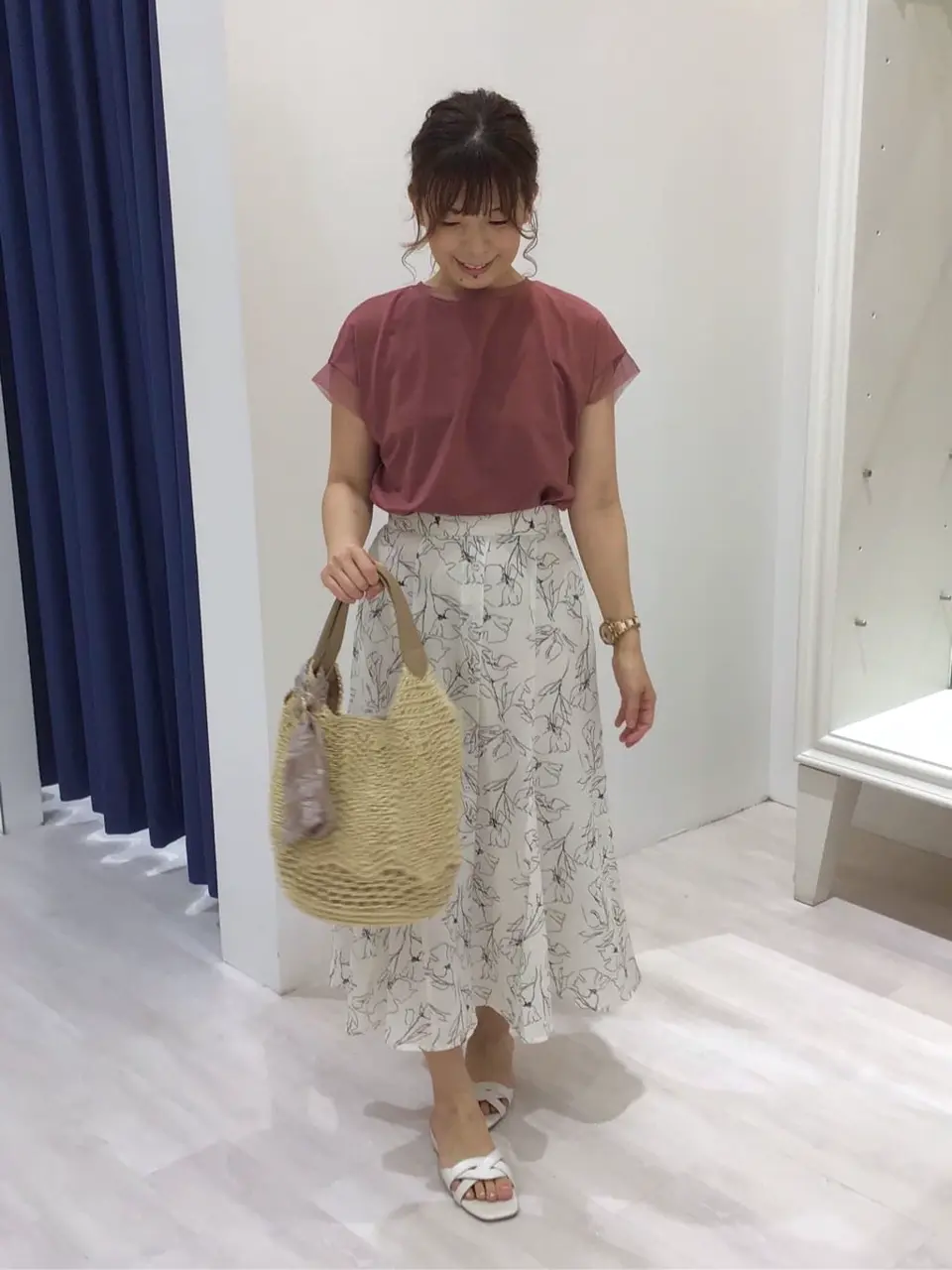 ANY SIS スタッフ コーディネート画像