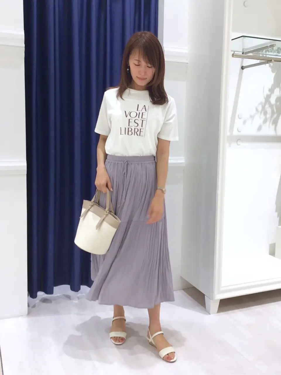 ANY SIS スタッフ コーディネート画像