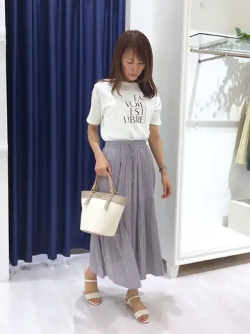 ANY SIS スタッフ コーディネート画像