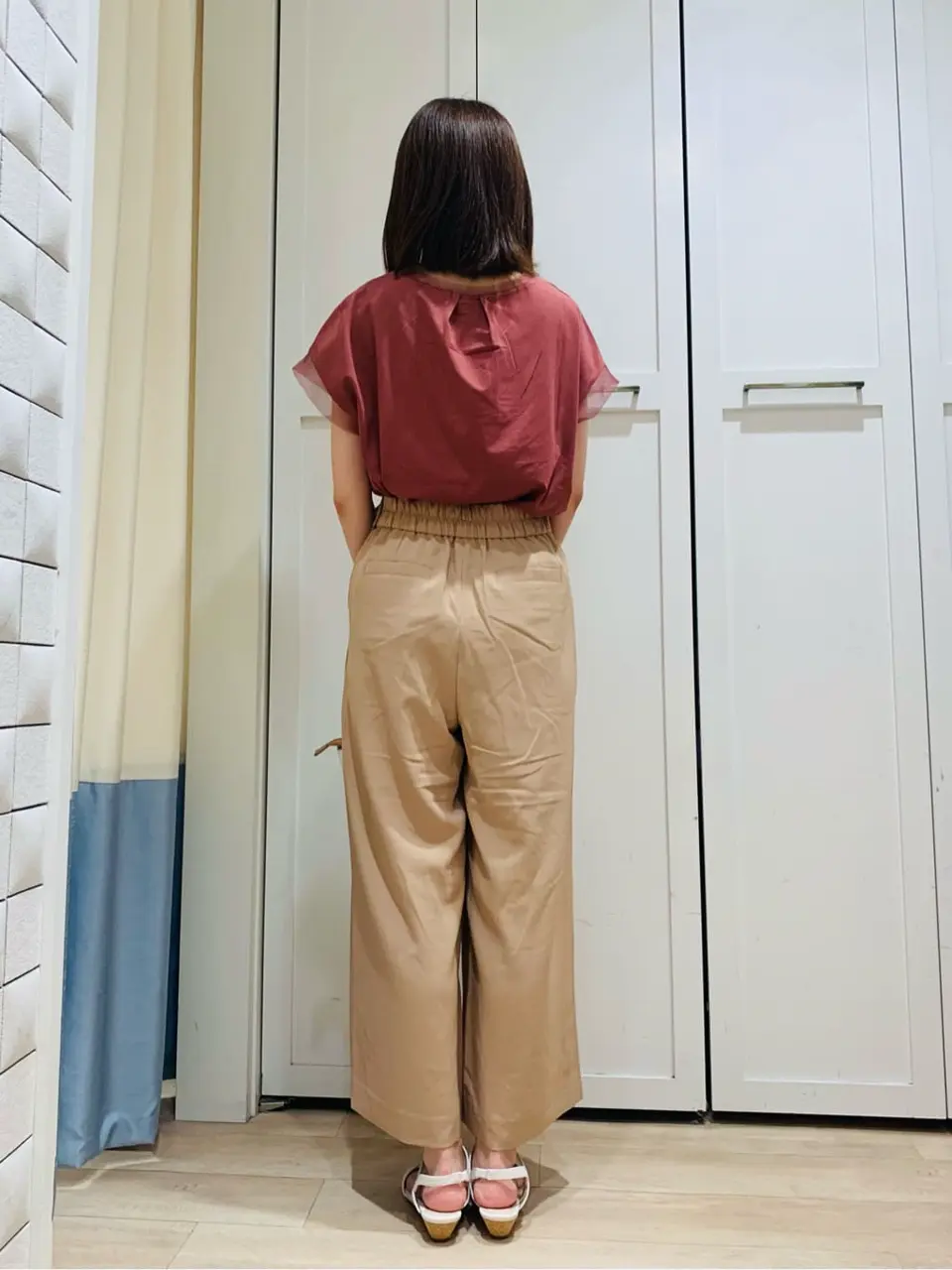 ANY SIS スタッフ コーディネート画像