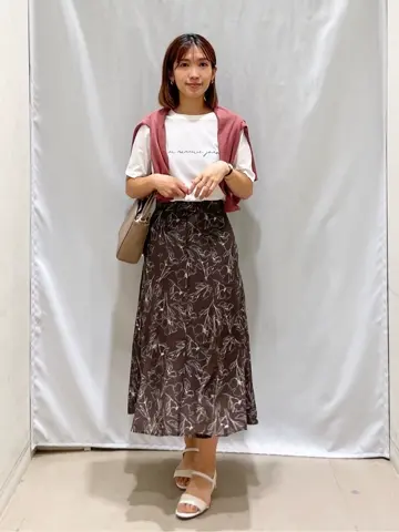 ANY SIS 濱野 コーディネート画像