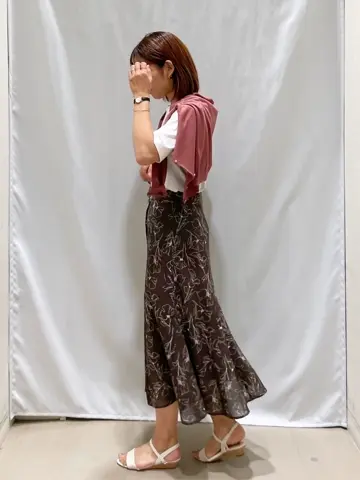 ANY SIS 濱野 コーディネート画像