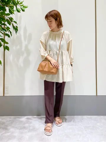 ANY SIS スタッフ コーディネート画像