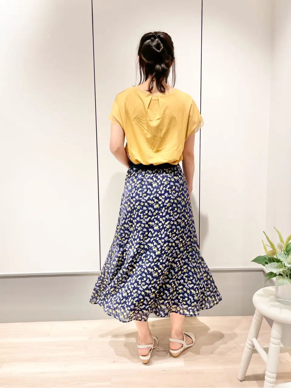 ANY SIS 山本 コーディネート画像