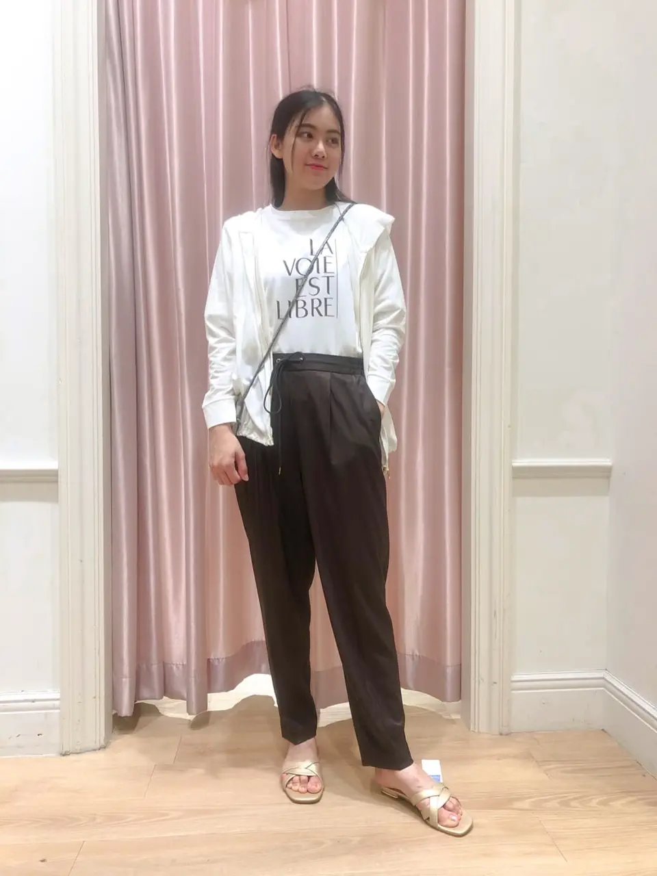  スタッフ コーディネート画像