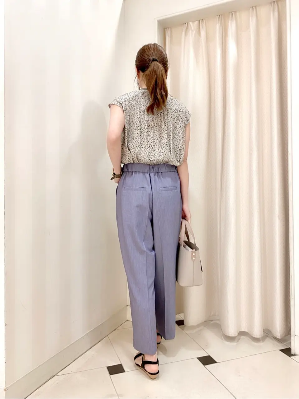 ANY SIS 金井 コーディネート画像