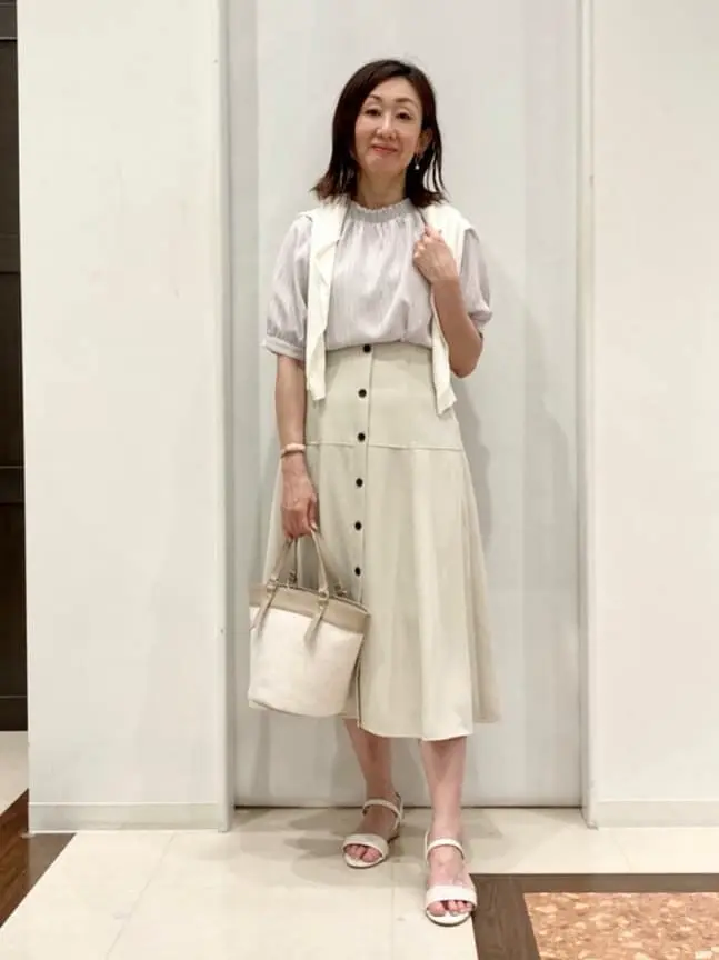 ANY SIS スタッフ コーディネート画像