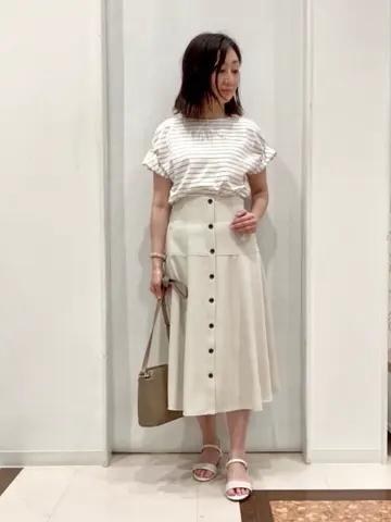 ANY SIS スタッフ コーディネート画像