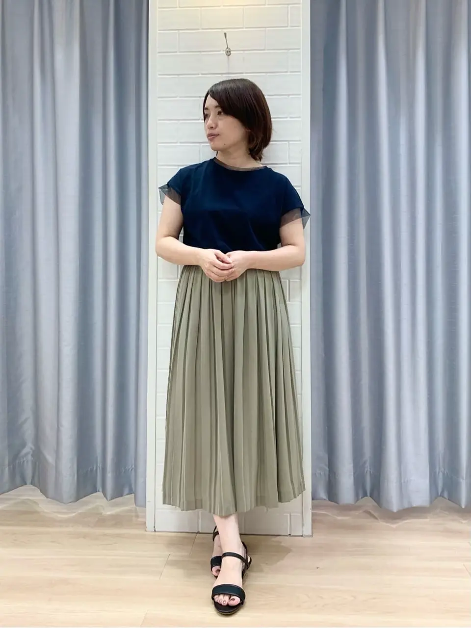 ANY SIS 丸岡 コーディネート画像