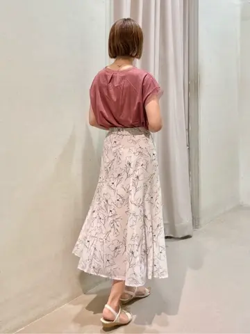 ANY SIS 濱野 コーディネート画像