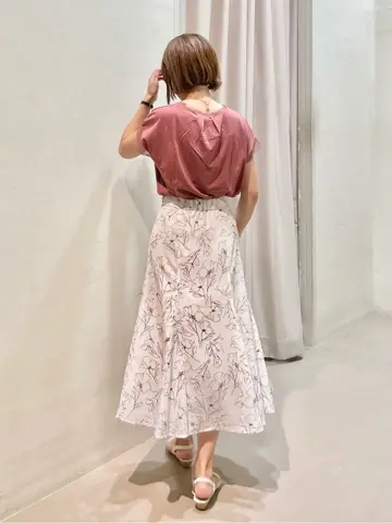 ANY SIS 濱野 コーディネート画像