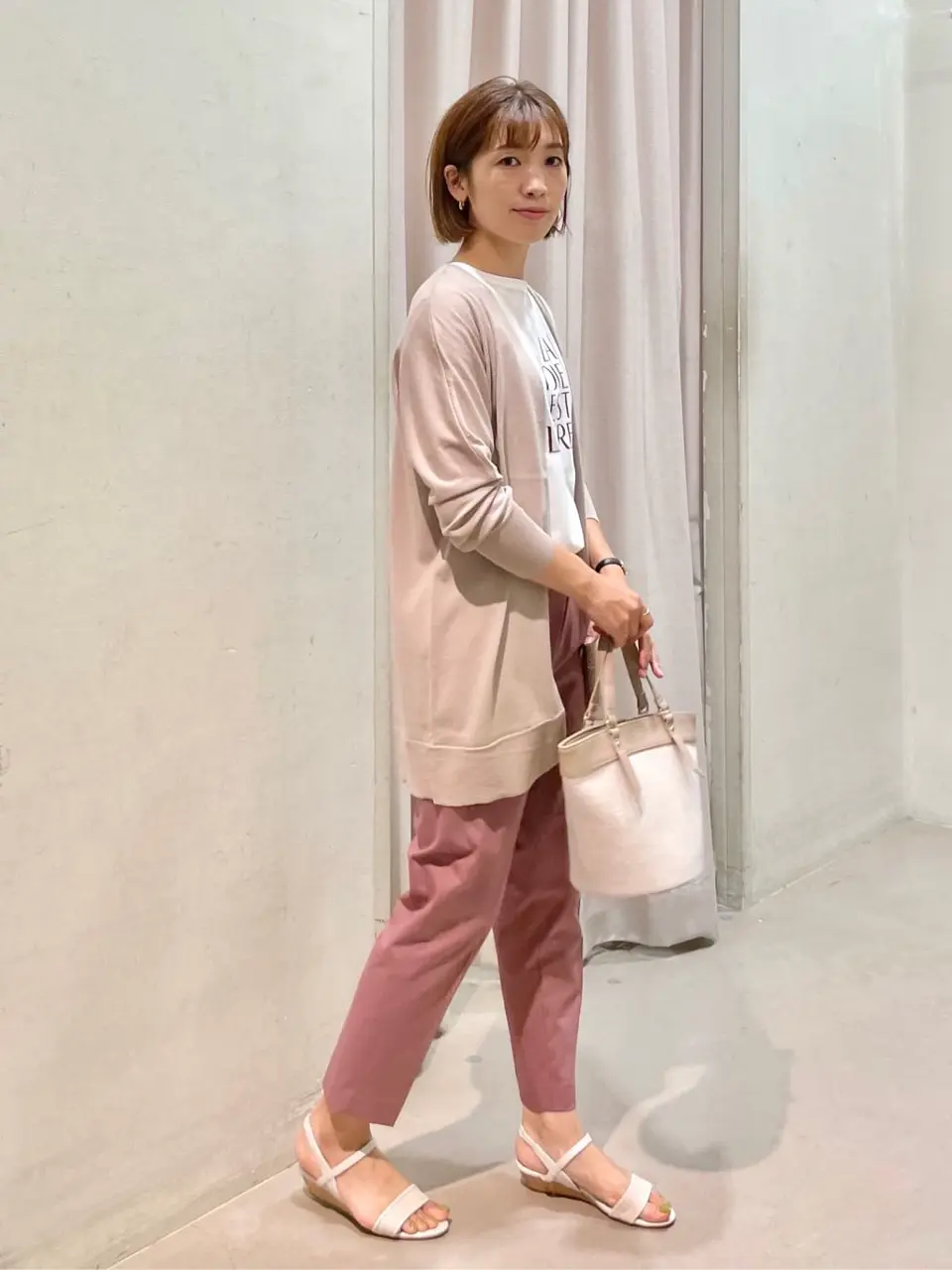 ANY SIS 濱野 コーディネート画像