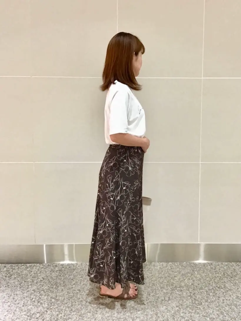 ANY SIS 浅野 コーディネート画像