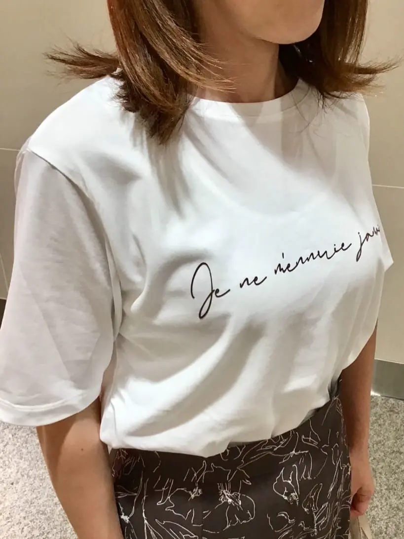 ANY SIS 浅野 コーディネート画像