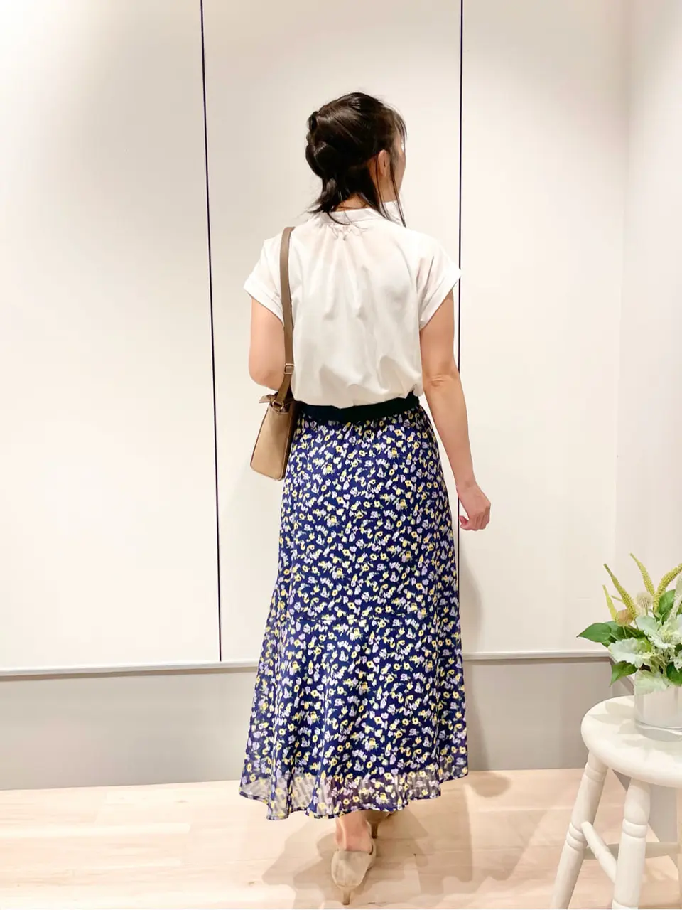 ANY SIS 山本 コーディネート画像