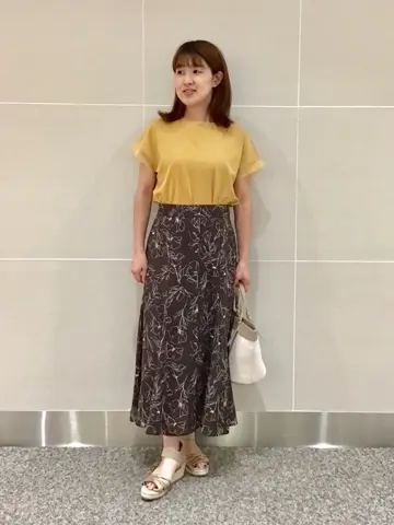 ANY SIS 浅野 コーディネート画像