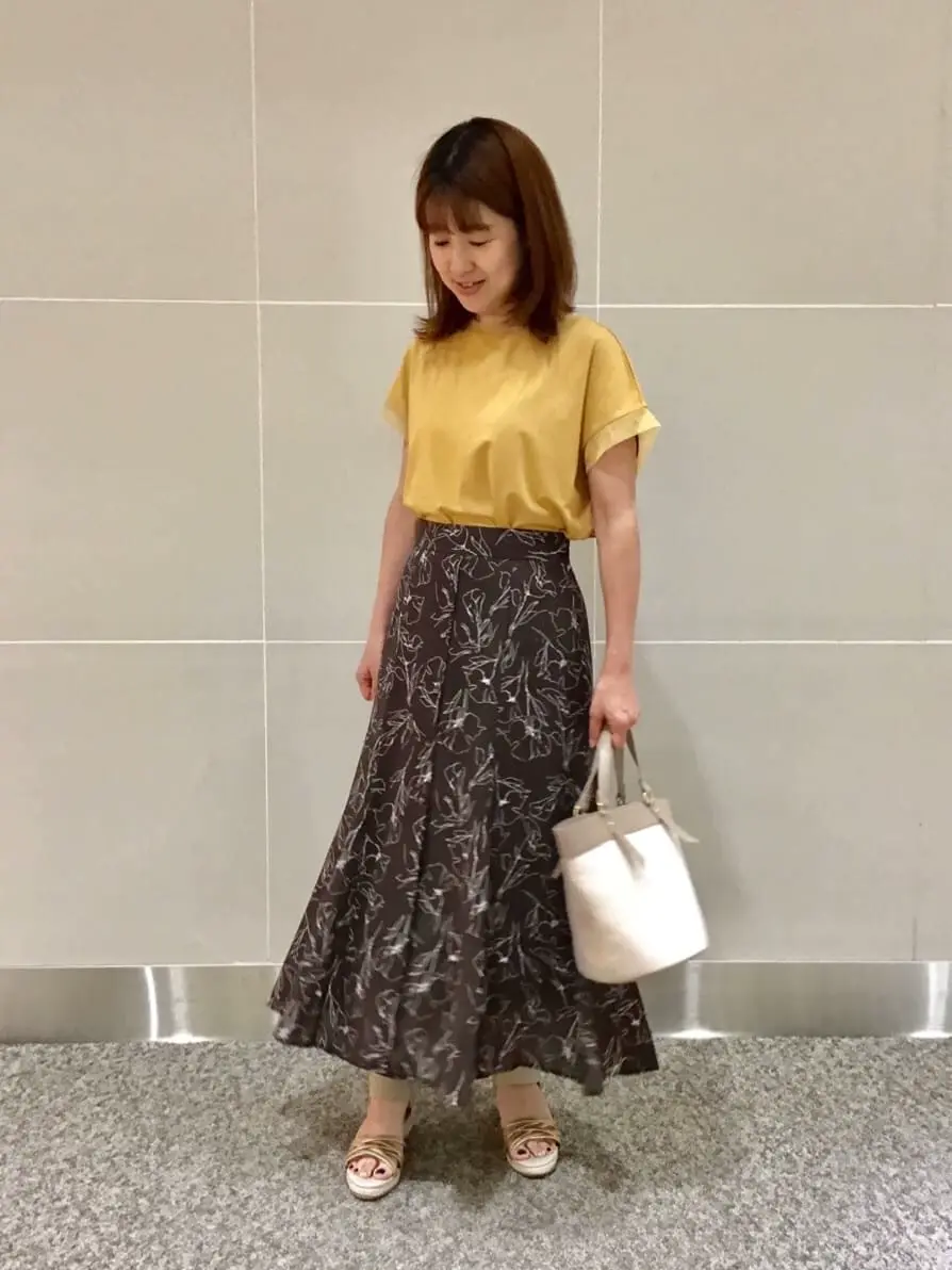 ANY SIS 浅野 コーディネート画像