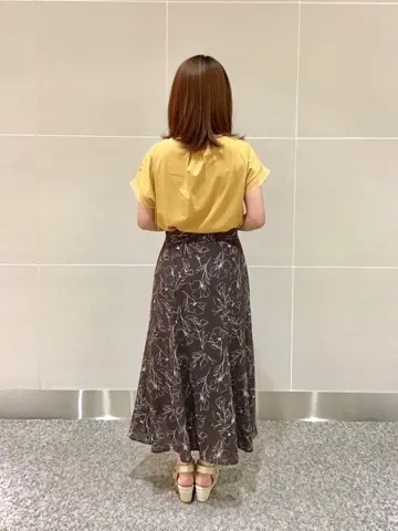 ANY SIS 浅野 コーディネート画像