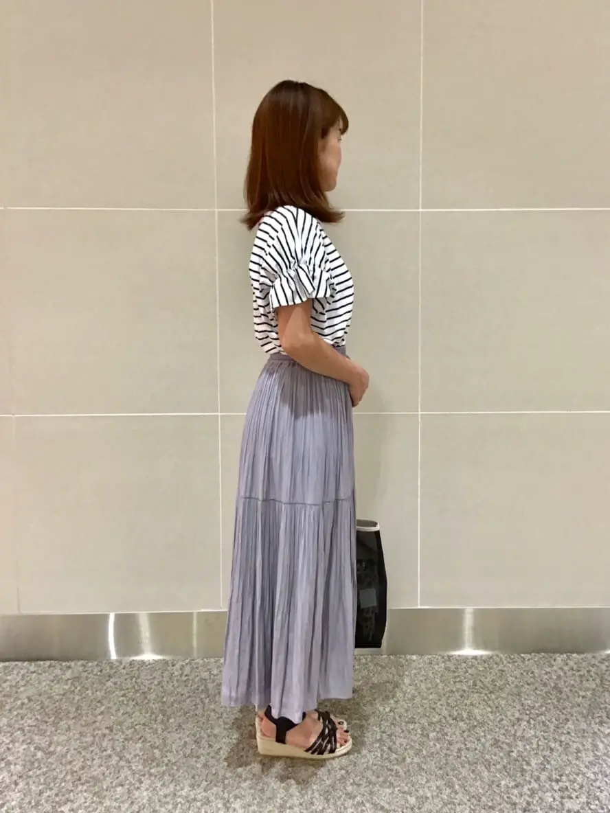 ANY SIS 浅野 コーディネート画像