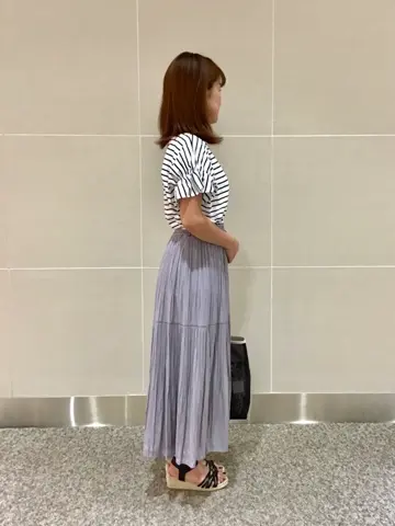 ANY SIS 浅野 コーディネート画像