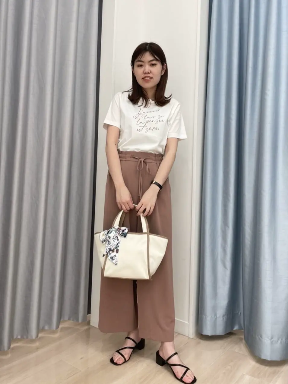 ANY SIS 古田(足立) コーディネート画像