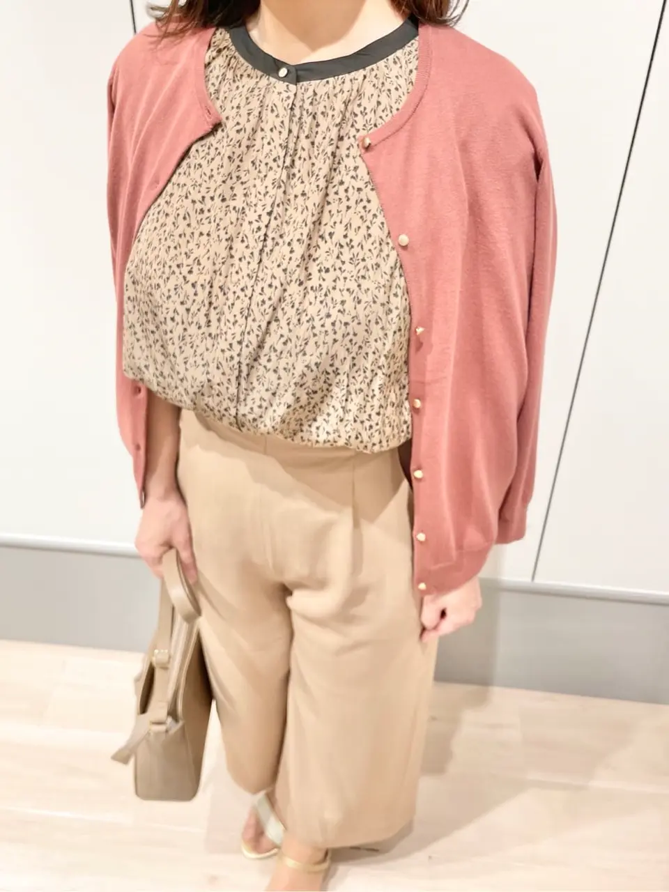 ANY SIS 西村 コーディネート画像