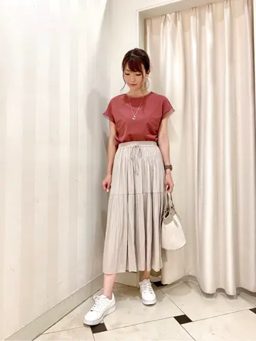 ANY SIS 金井 コーディネート画像