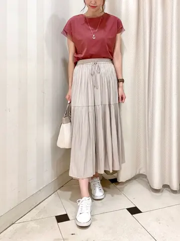 ANY SIS 金井 コーディネート画像