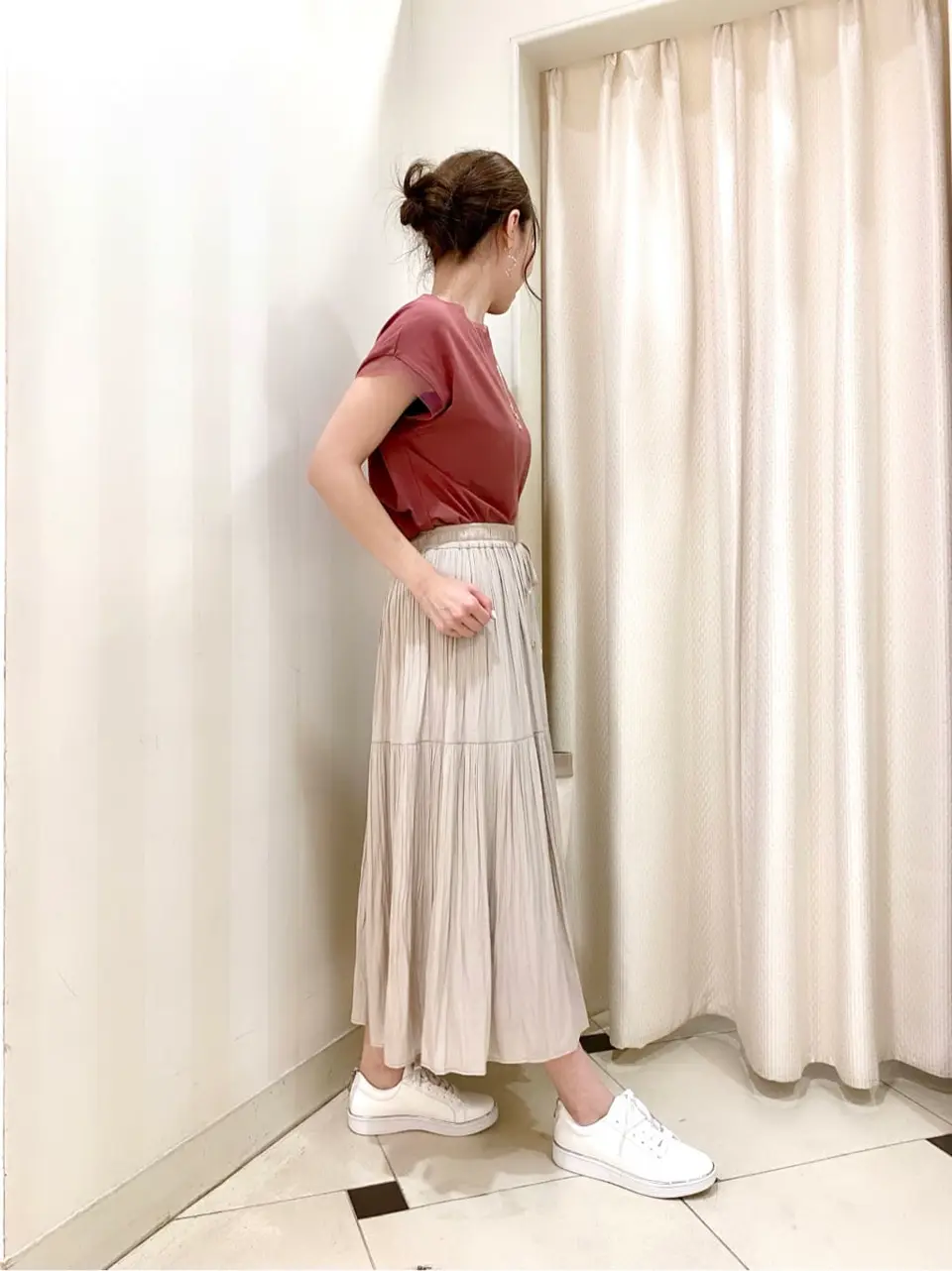 ANY SIS 金井 コーディネート画像