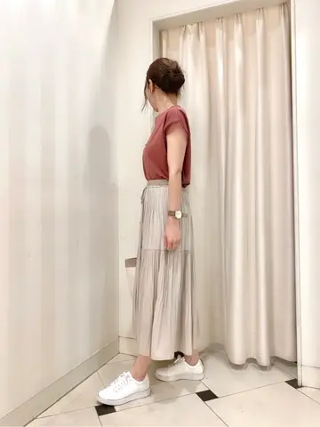 ANY SIS 金井 コーディネート画像