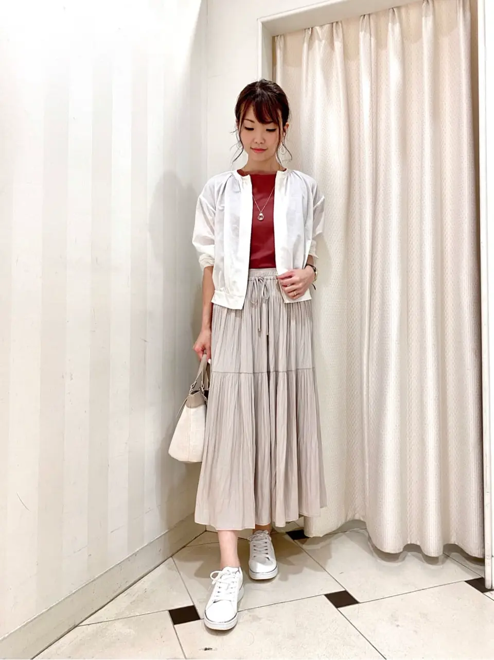 ANY SIS 金井 コーディネート画像