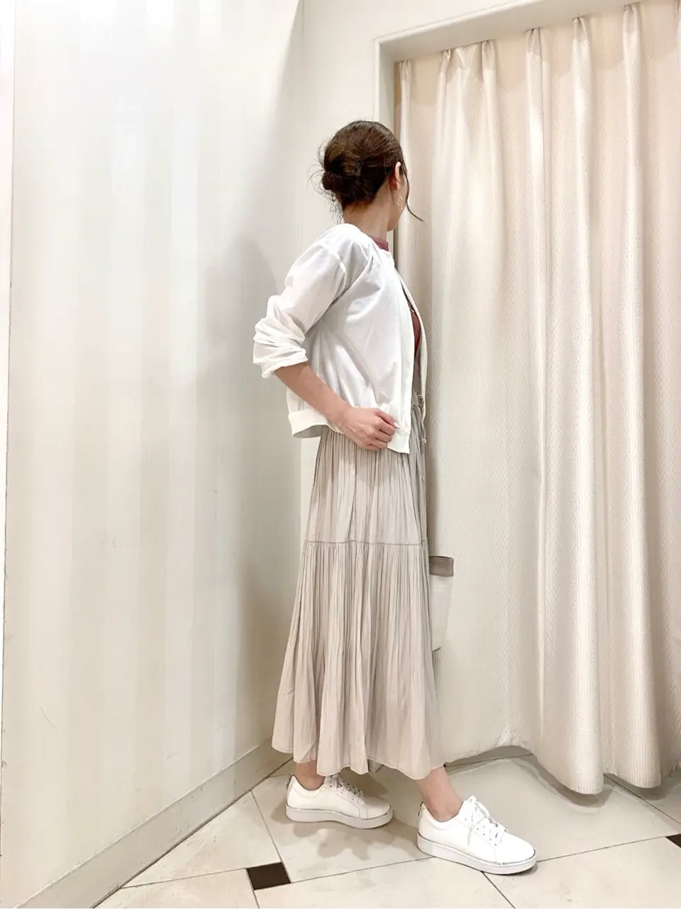 ANY SIS 金井 コーディネート画像