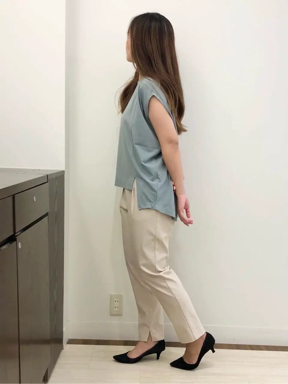 ANY SIS スタッフ コーディネート画像