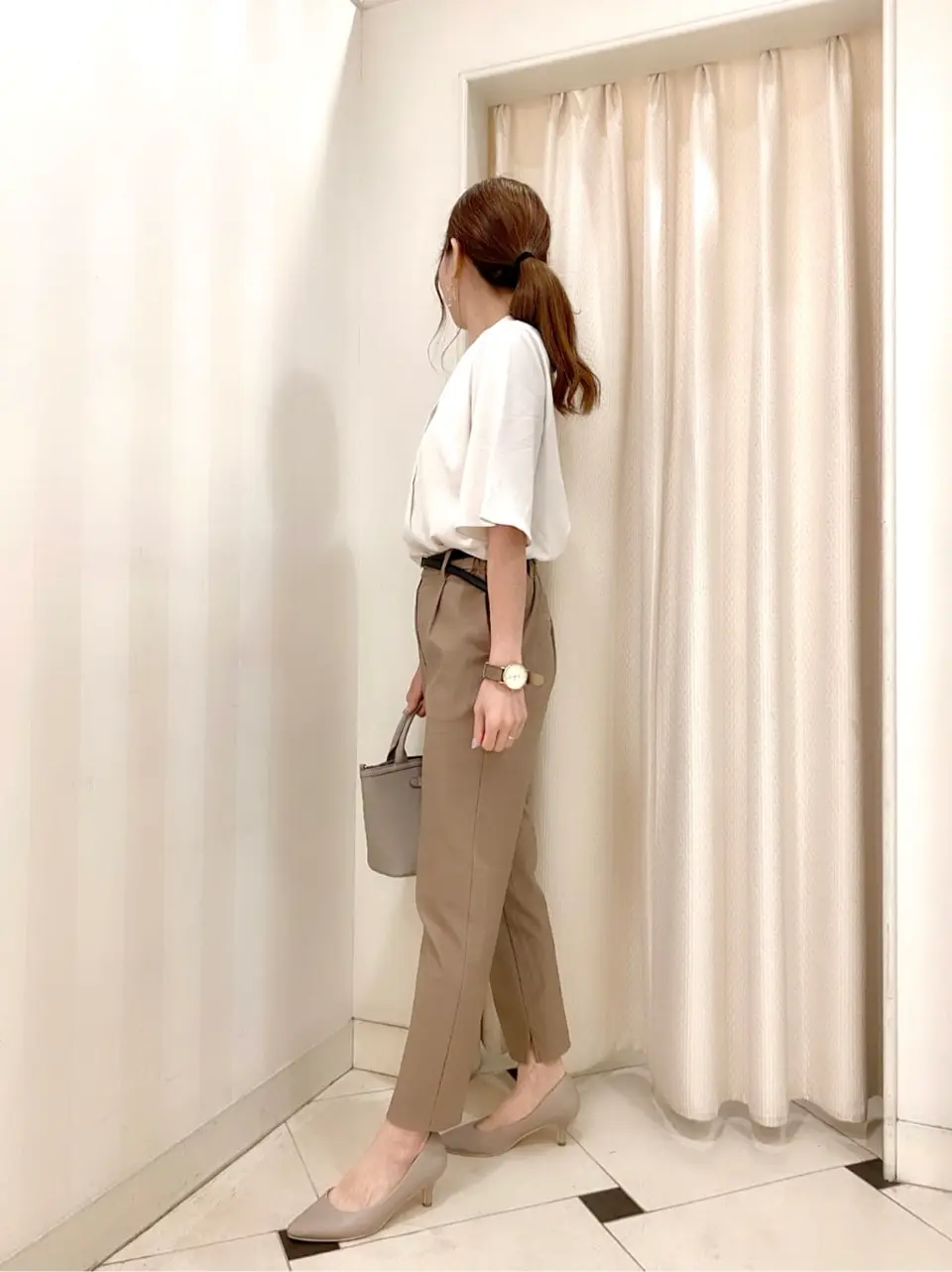 ANY SIS 金井 コーディネート画像