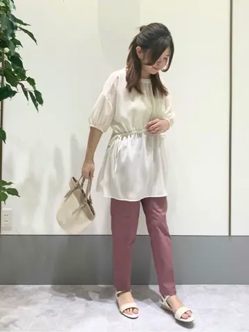 ANY SIS スタッフ コーディネート画像