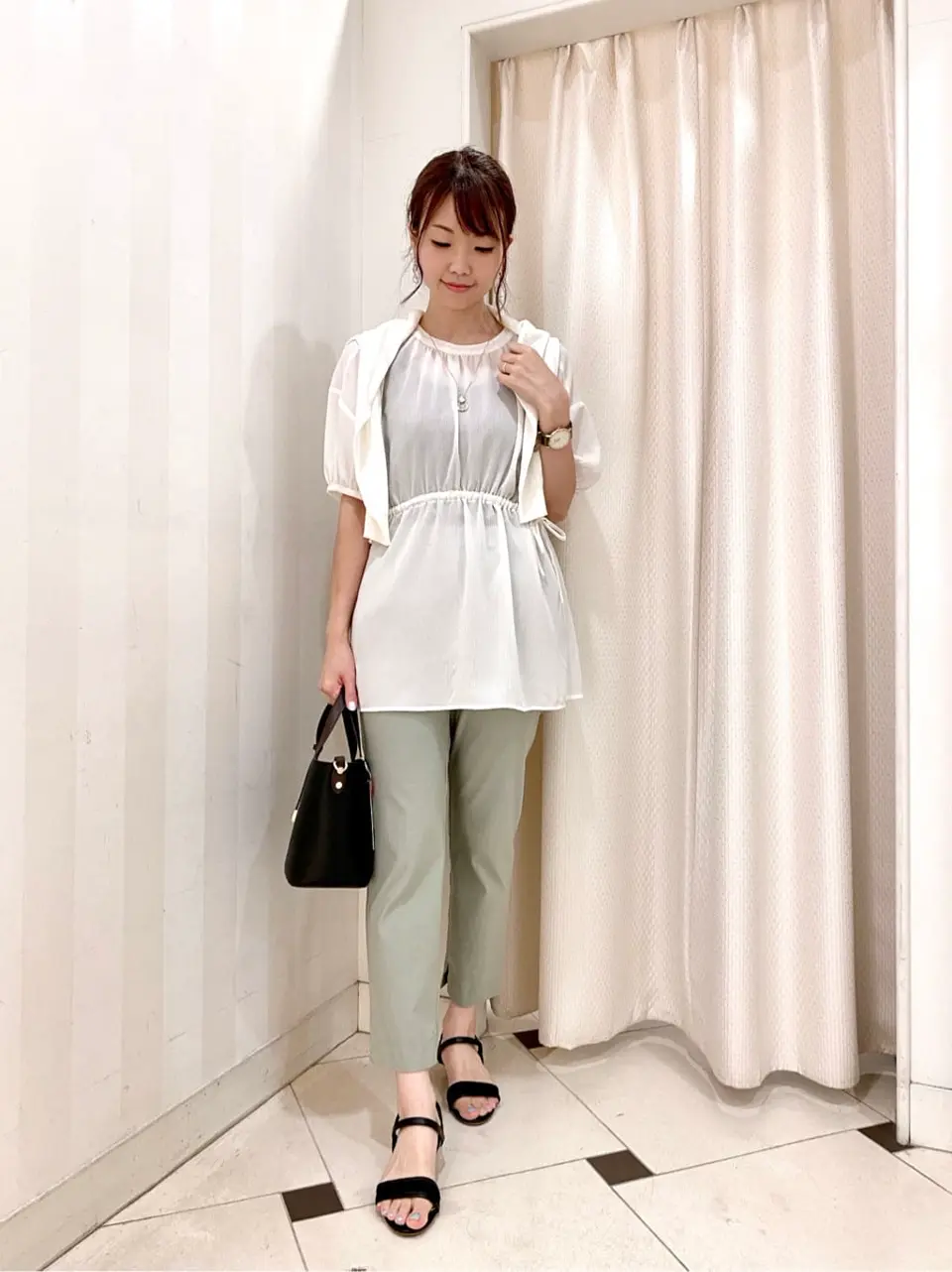 ANY SIS 金井 コーディネート画像