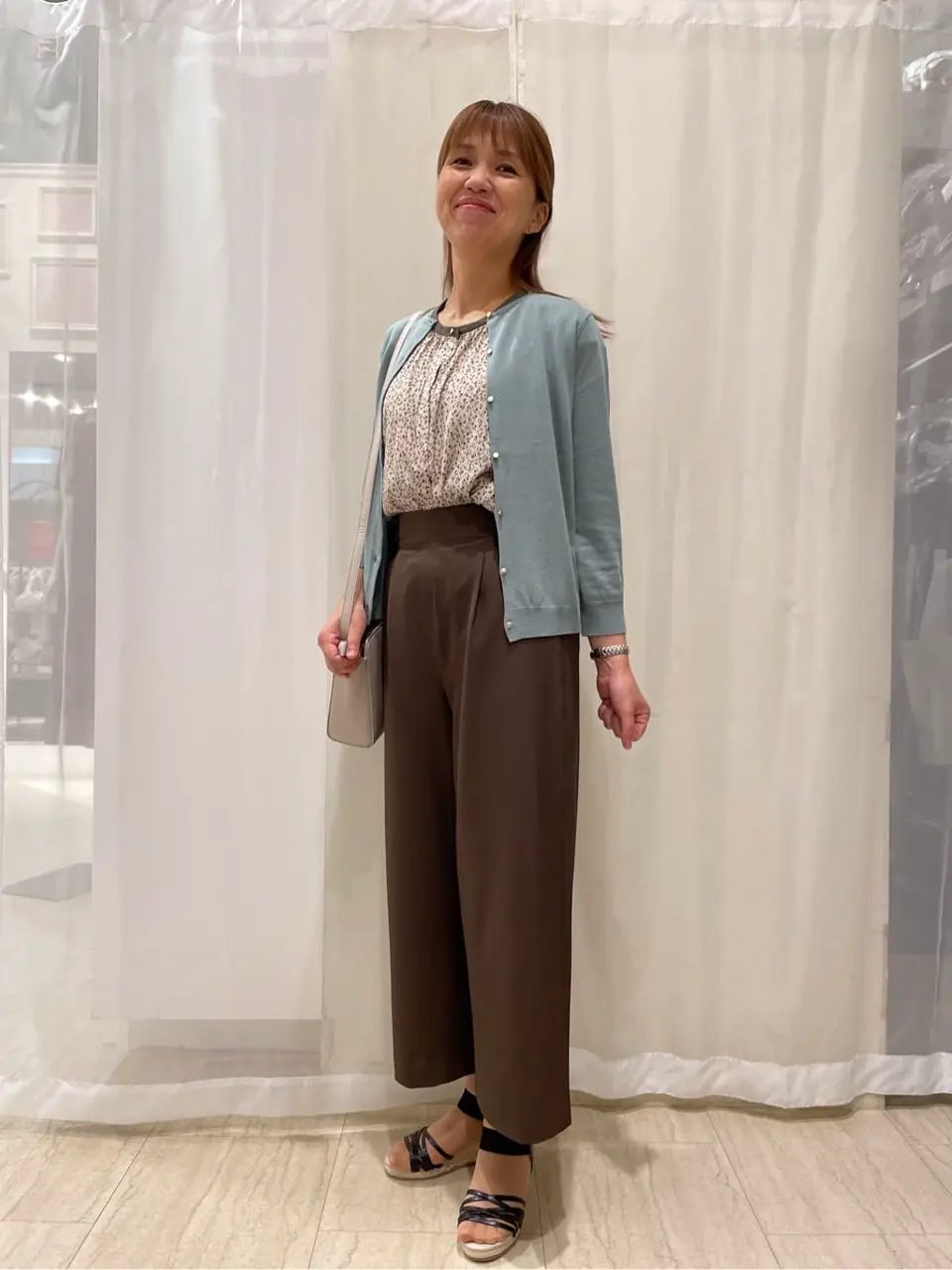 ANY SIS 塩田 コーディネート画像