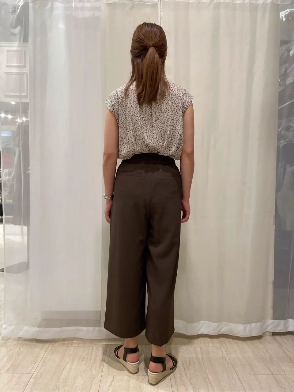 ANY SIS 塩田 コーディネート画像