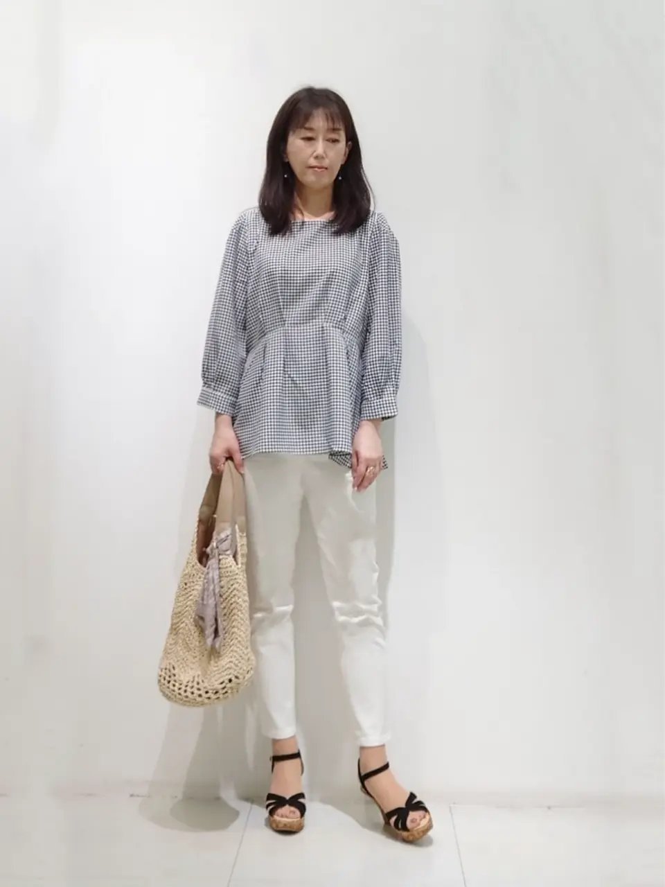 ANY SIS スタッフ コーディネート画像